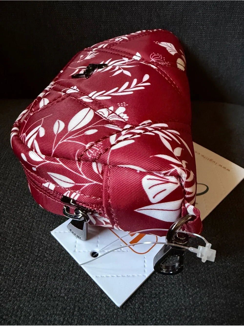 Lug Bobsled XL Eyeglass Pouch Case Bag – Flourish Red (White Flowers Floral)
